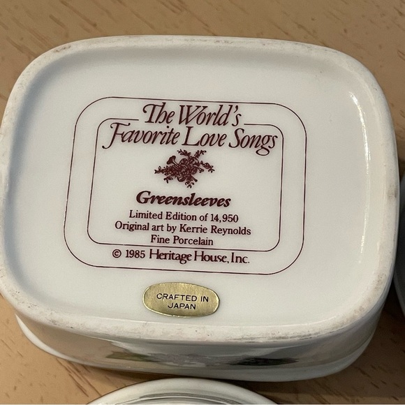 Lot of 4 1985 Heritage House Porcelain Music Box Trinket Crafted in Japan - Picture 7 of 13